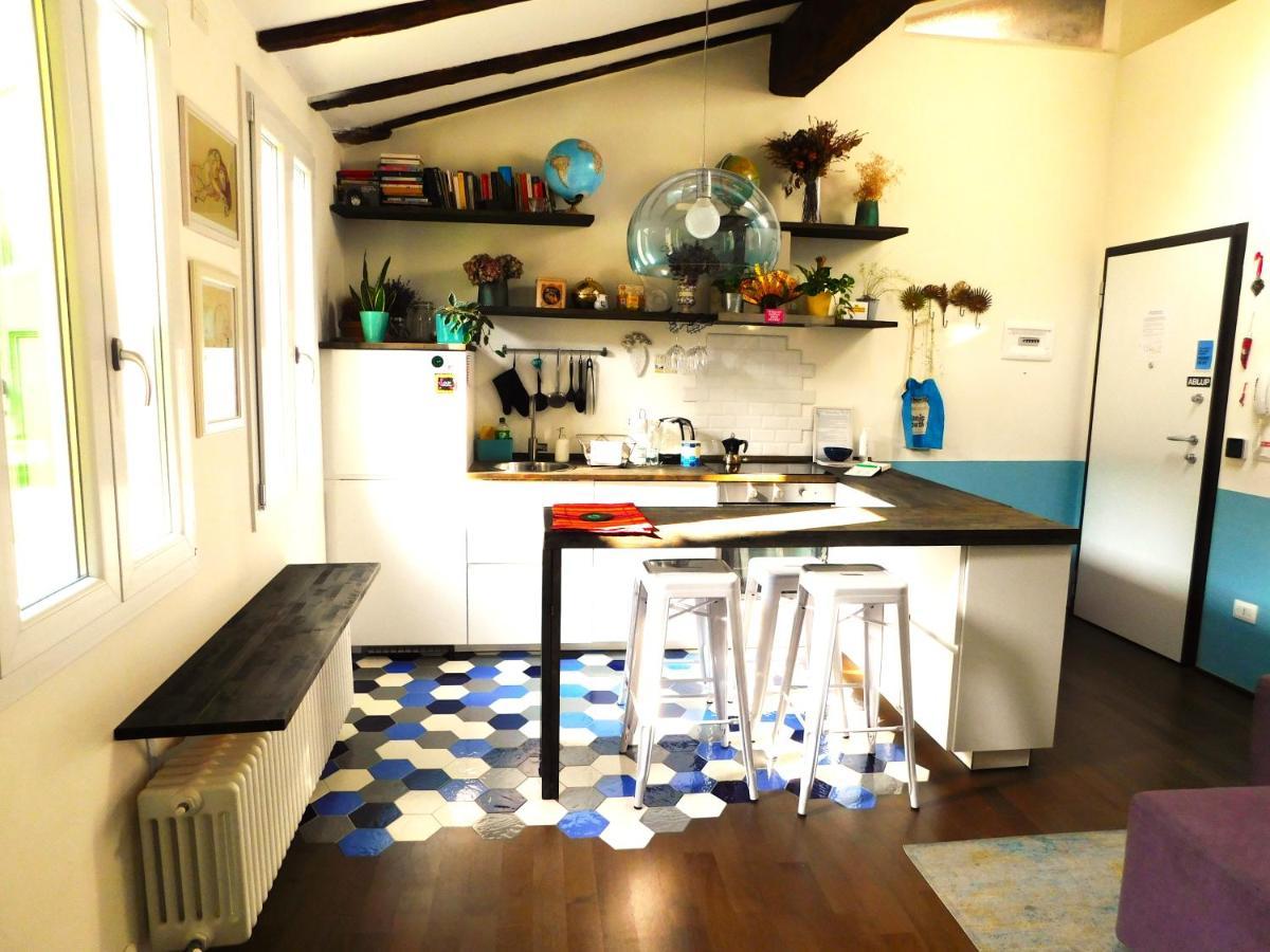 Bologna City Center Aldrovandi Flat Екстериор снимка